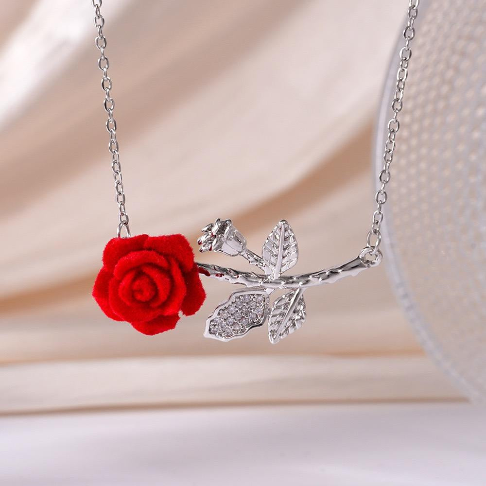 🌹 Eternal Rose Velvet Pendant Necklace 💖 18K Gold Plated Romantic Jewelry Gift for Her💎